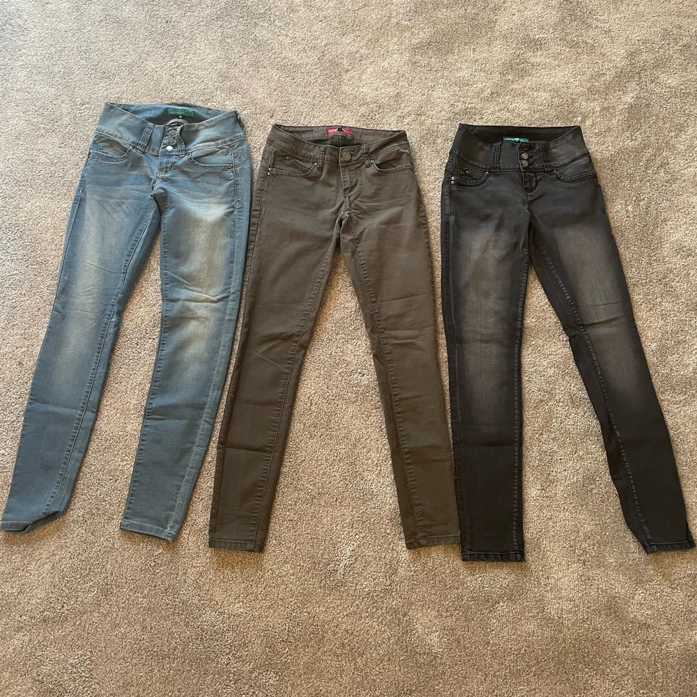 YMI WannaBettaButt Jean Bundle—Size 3